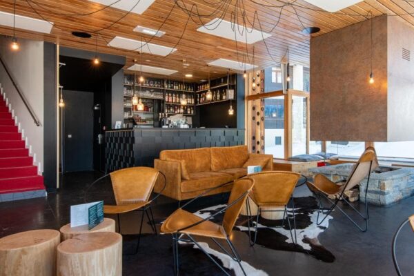 bar_resto_1_829ef26ffd.cbab2cf.2d30bd1f5583c5886c87efe490fb3f3a